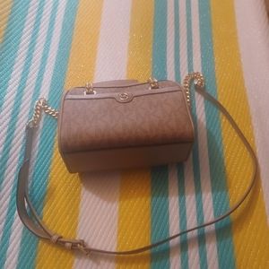 Michael Kors crossbody bag